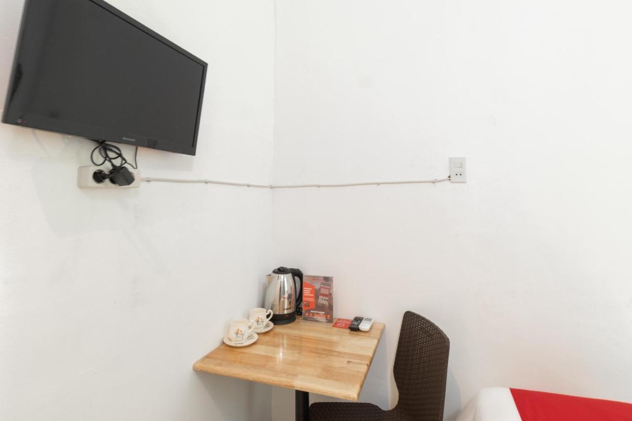 Reddoorz Near Sun Plaza Medan 2 Hotel Buitenkant foto